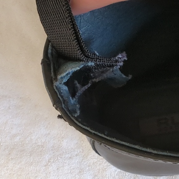 UPDATED AND REDUCED Gordon Rush lace up boots - Picture 10 of 11